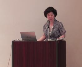 青山薫氏